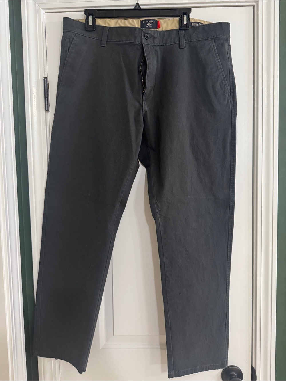 Dockers Men's Chinos